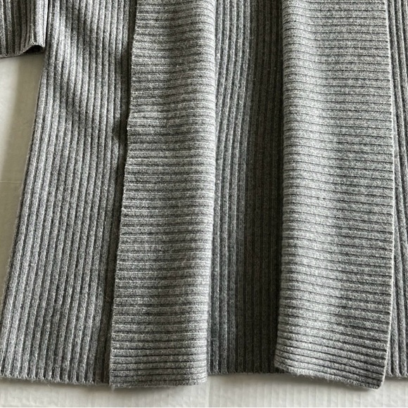 Long Ribbed Cashmere Cardigan - Picture 7 of 11